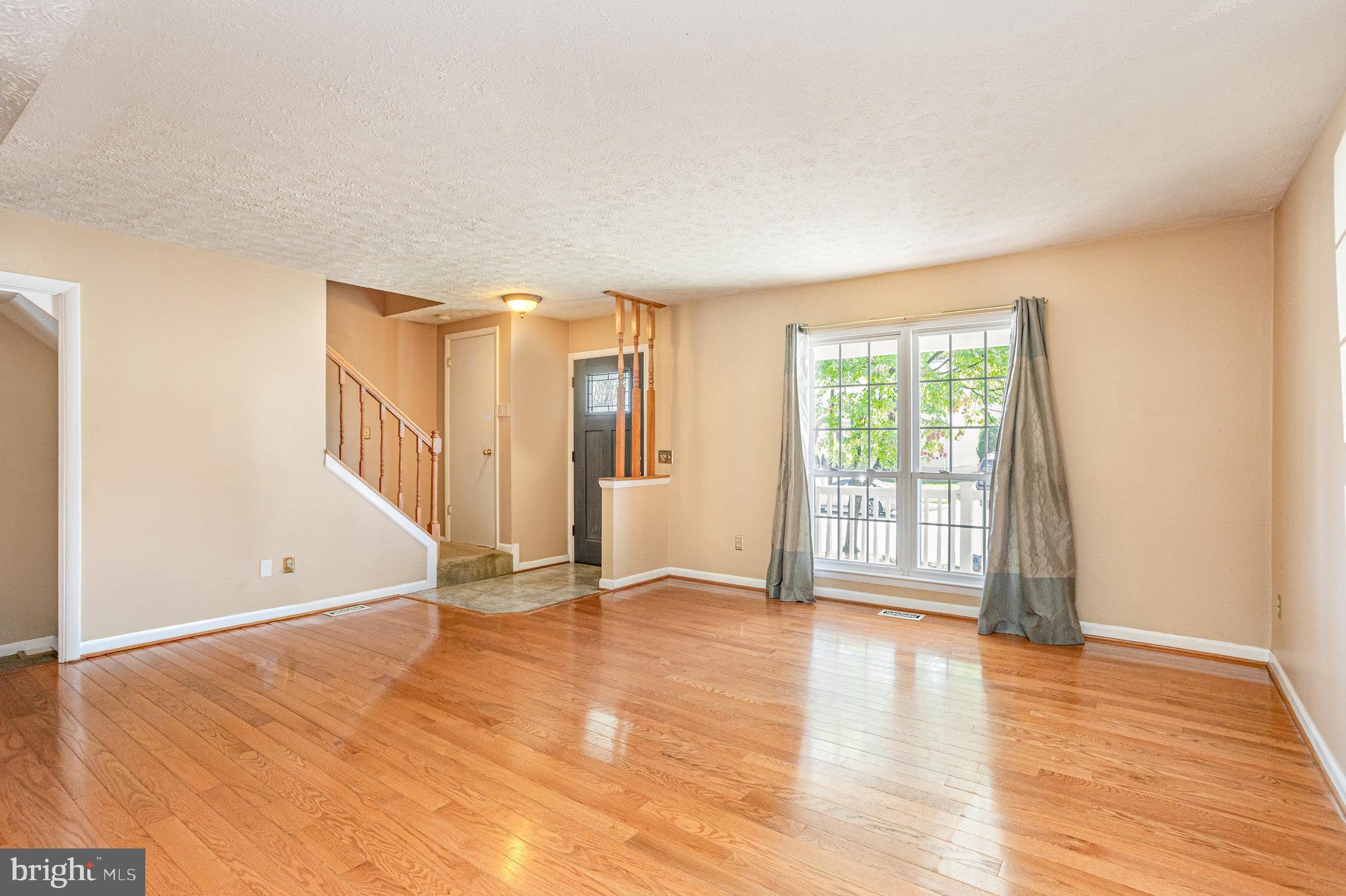 CHESTERFIELD 4 - Residential