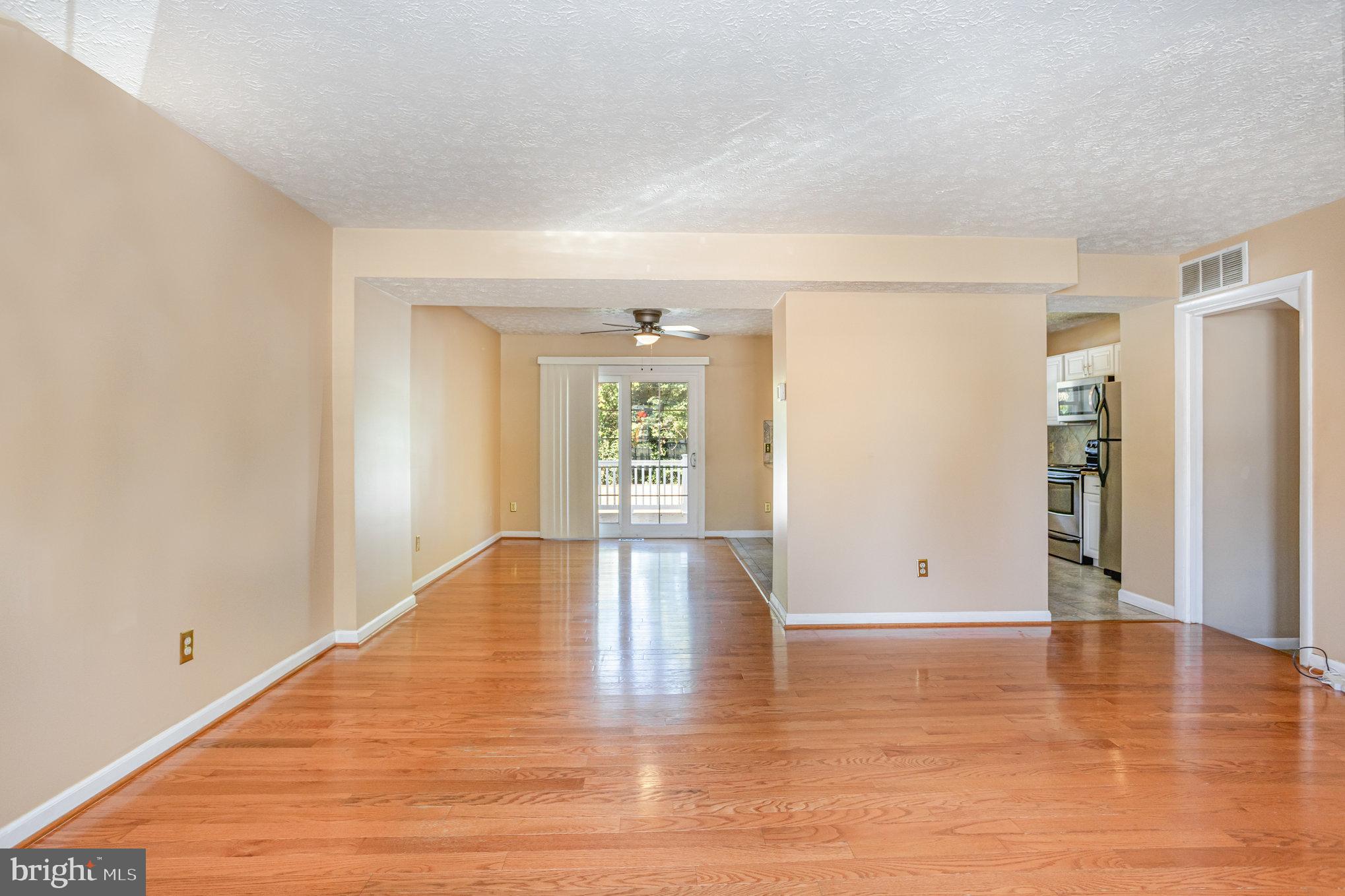 CHESTERFIELD 4 - Residential