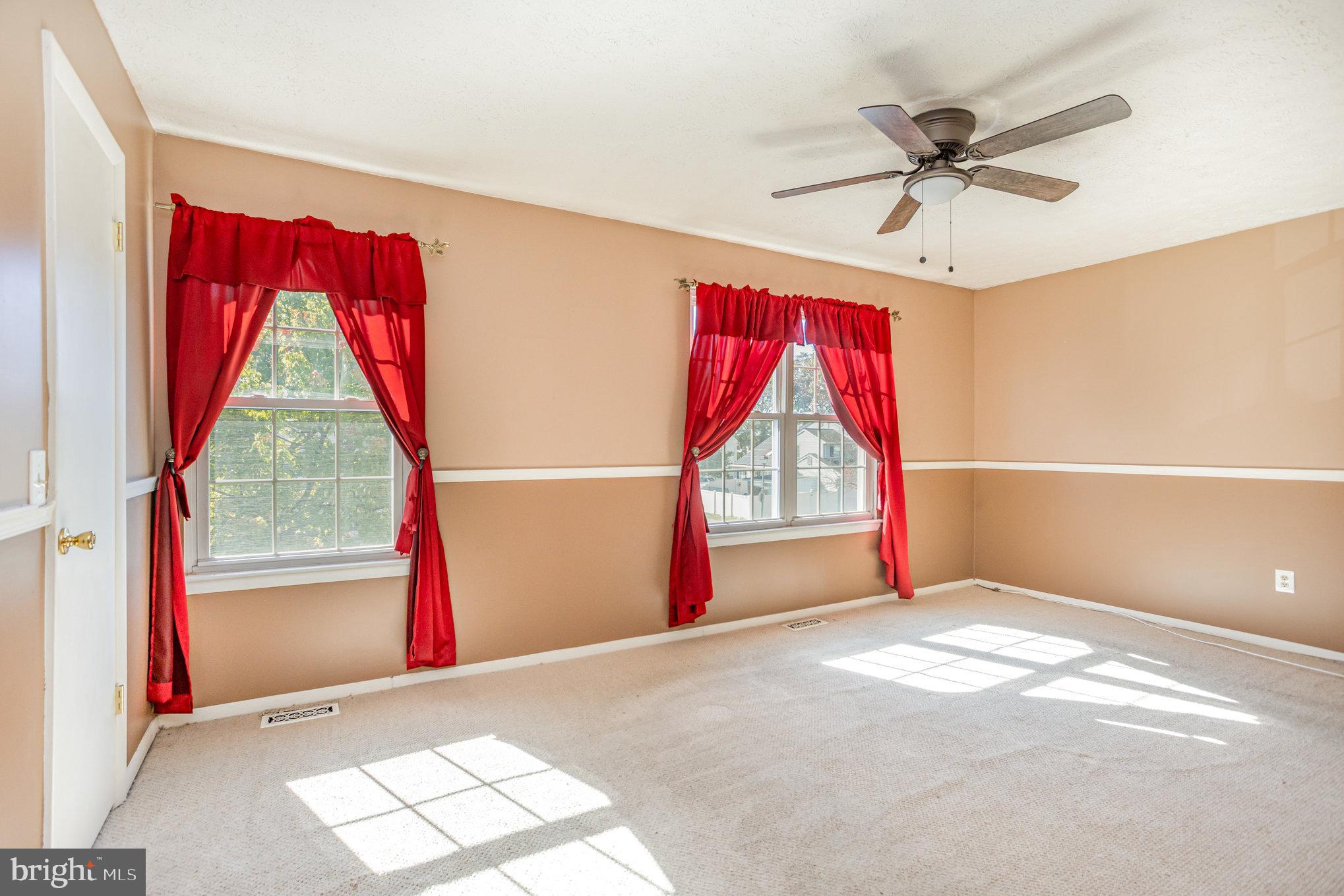 CHESTERFIELD 4 - Residential