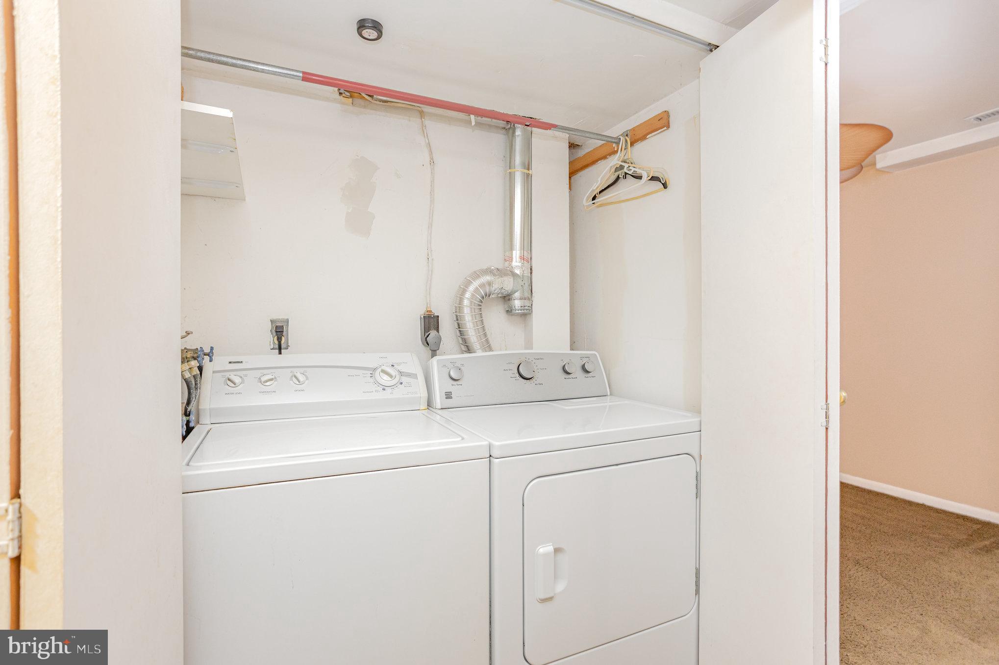 CHESTERFIELD 4 - Residential