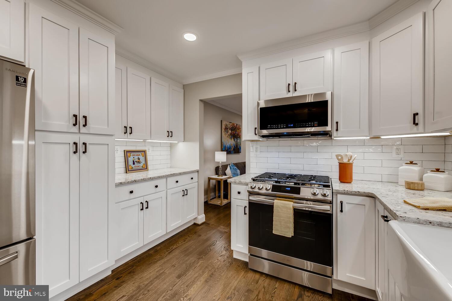 VALLEY MEDE - Residential