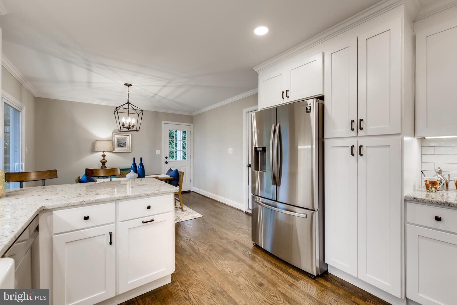 VALLEY MEDE - Residential