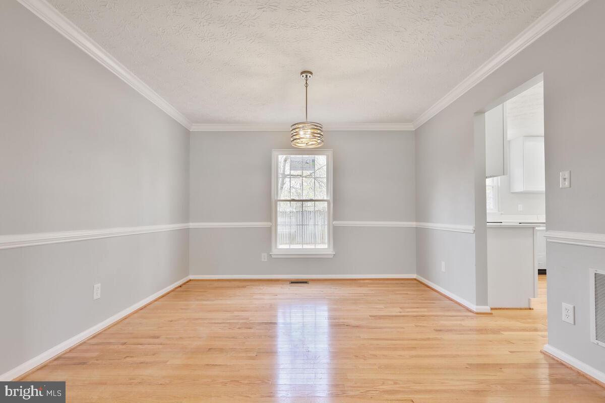 JONATHANS LANDING - Residential