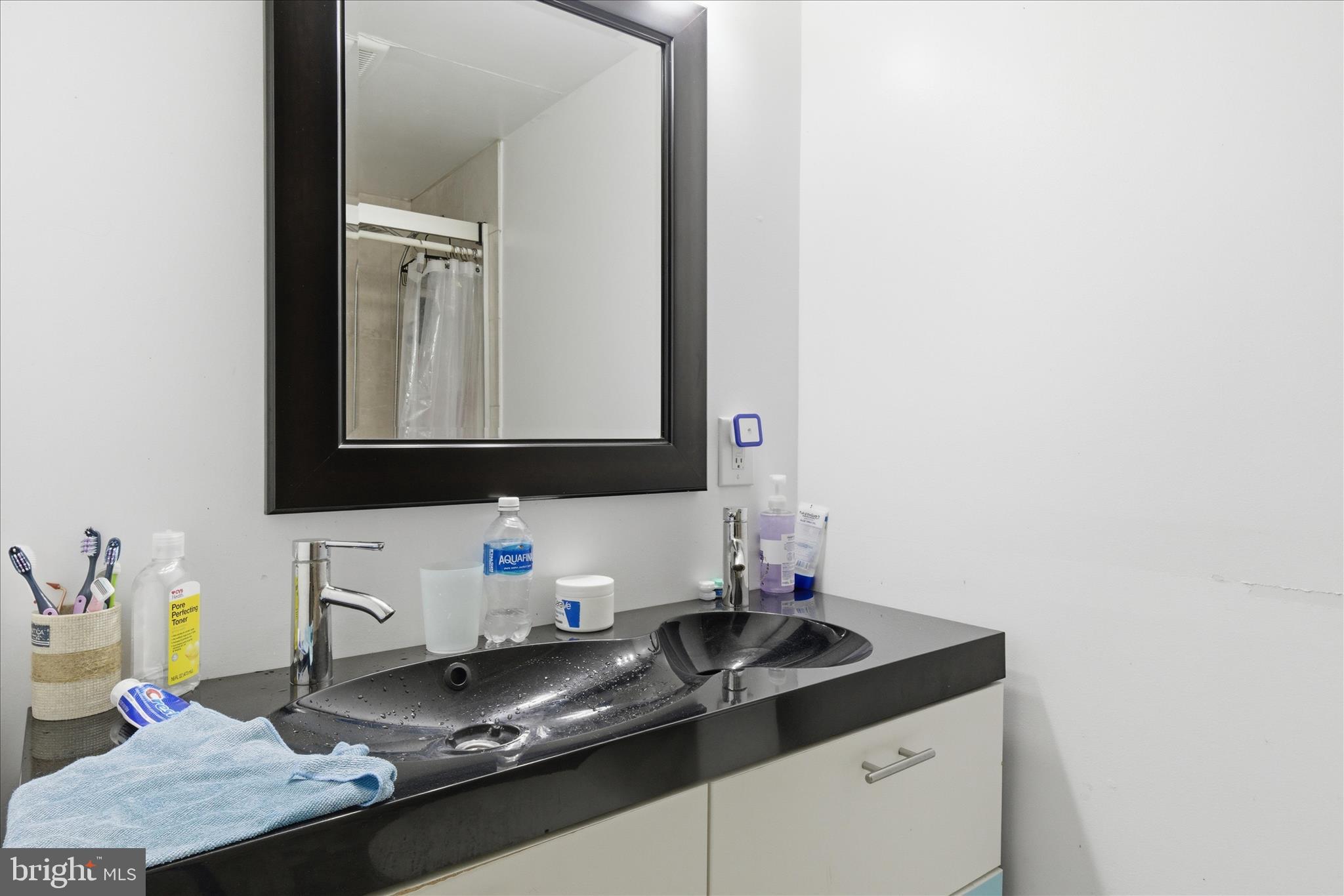 LAKE BRADDOCK - Residential