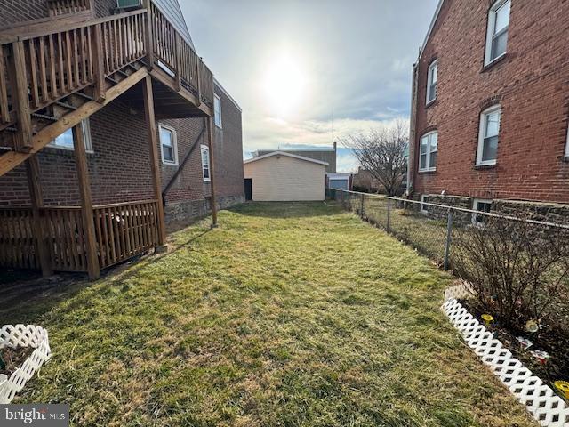 LAWNDALE - Residential Income