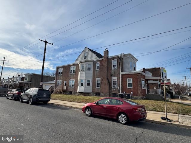 LAWNDALE - Residential Income