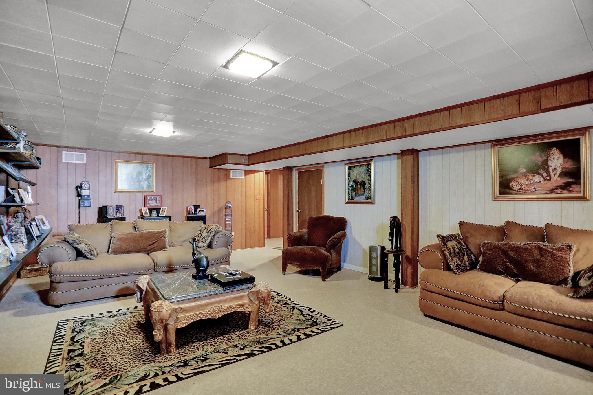 COURTHAVEN - Residential