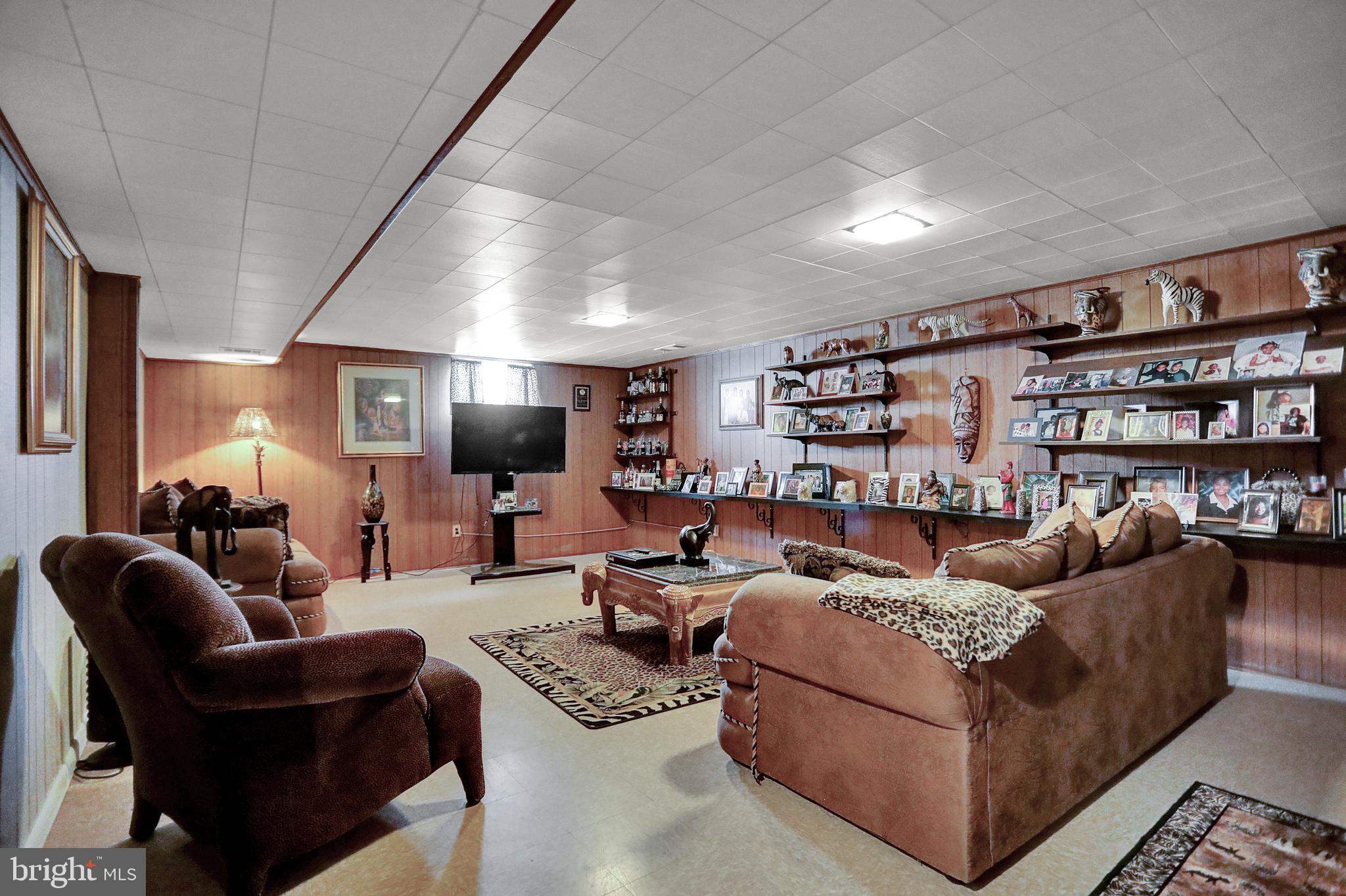 COURTHAVEN - Residential