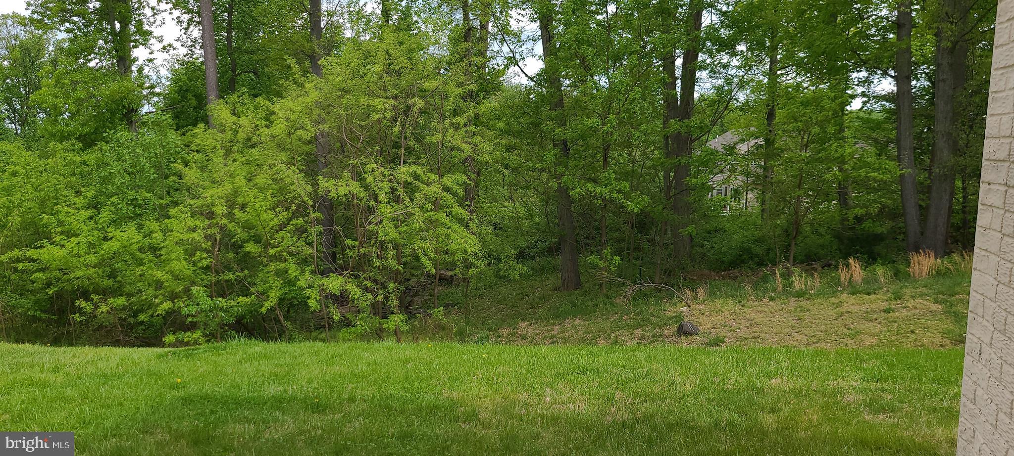 WORTHINGTON FIELDS - Residential Lease