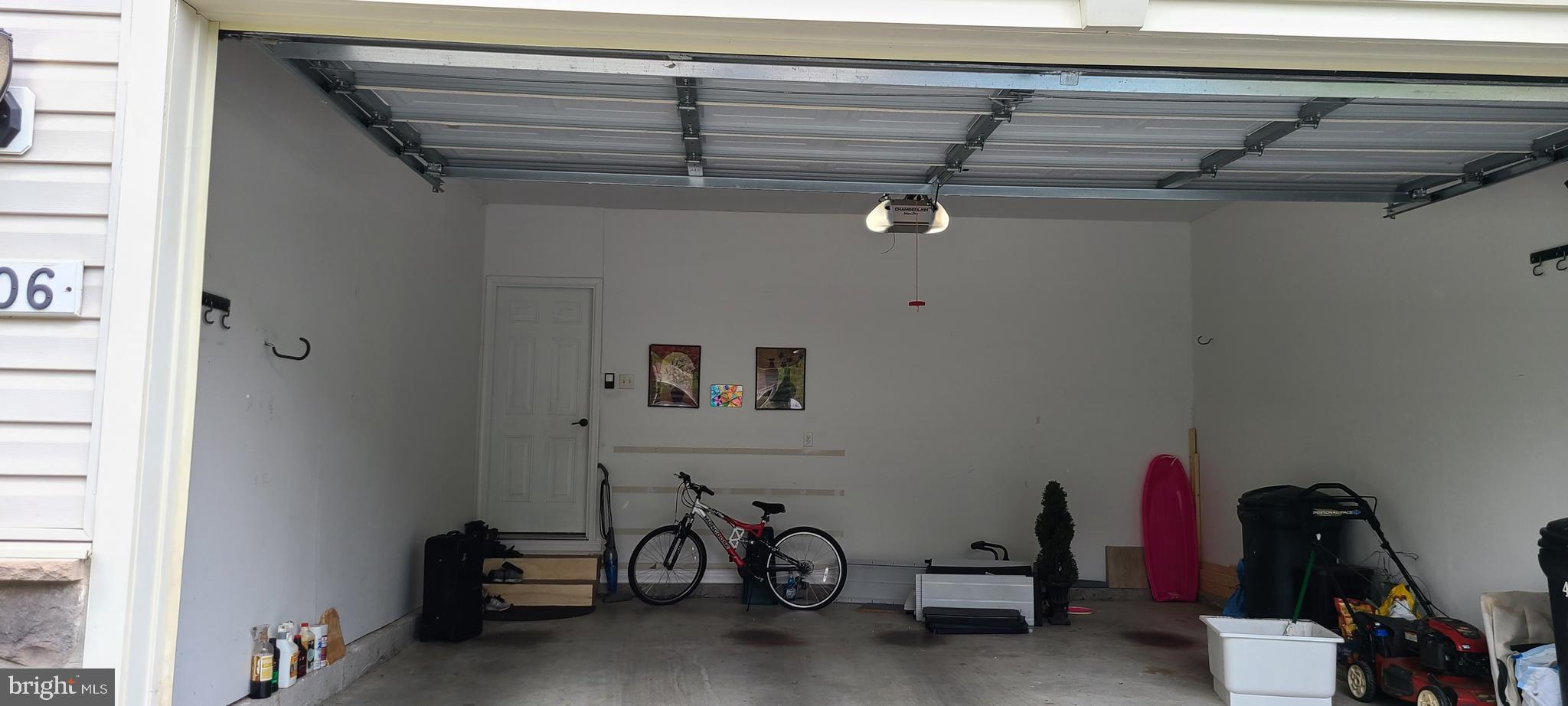 WORTHINGTON FIELDS - Residential Lease