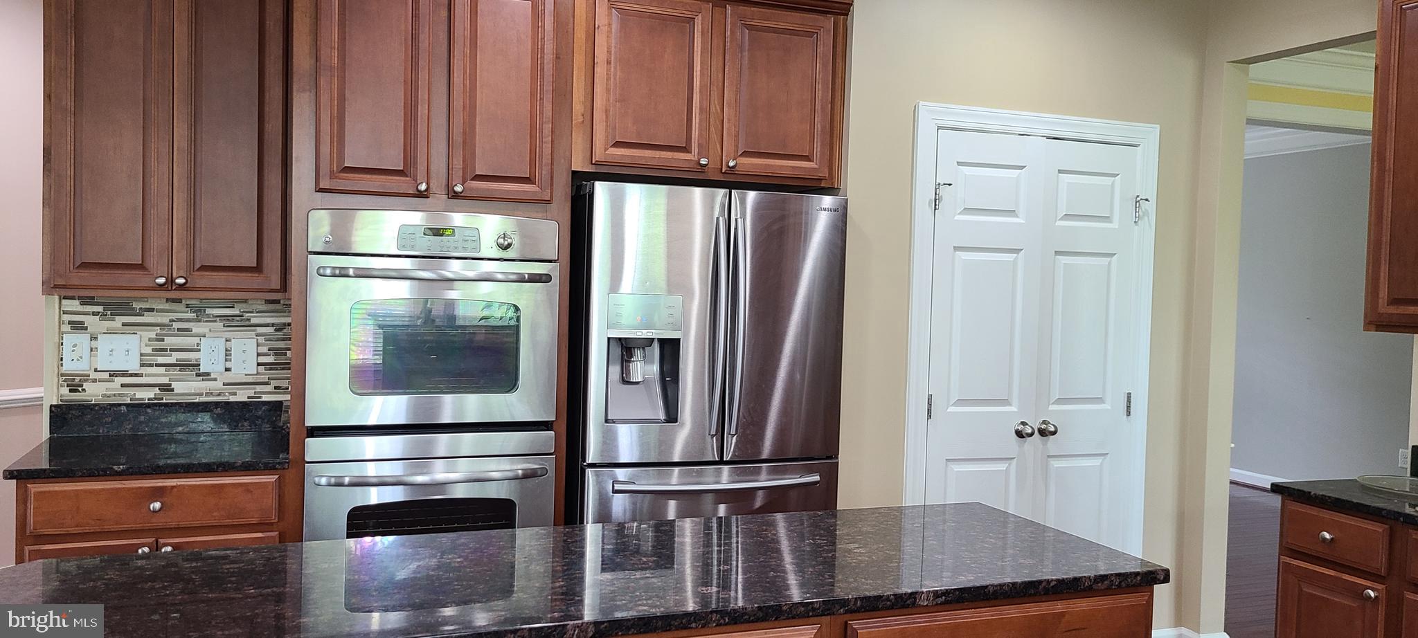 WORTHINGTON FIELDS - Residential Lease