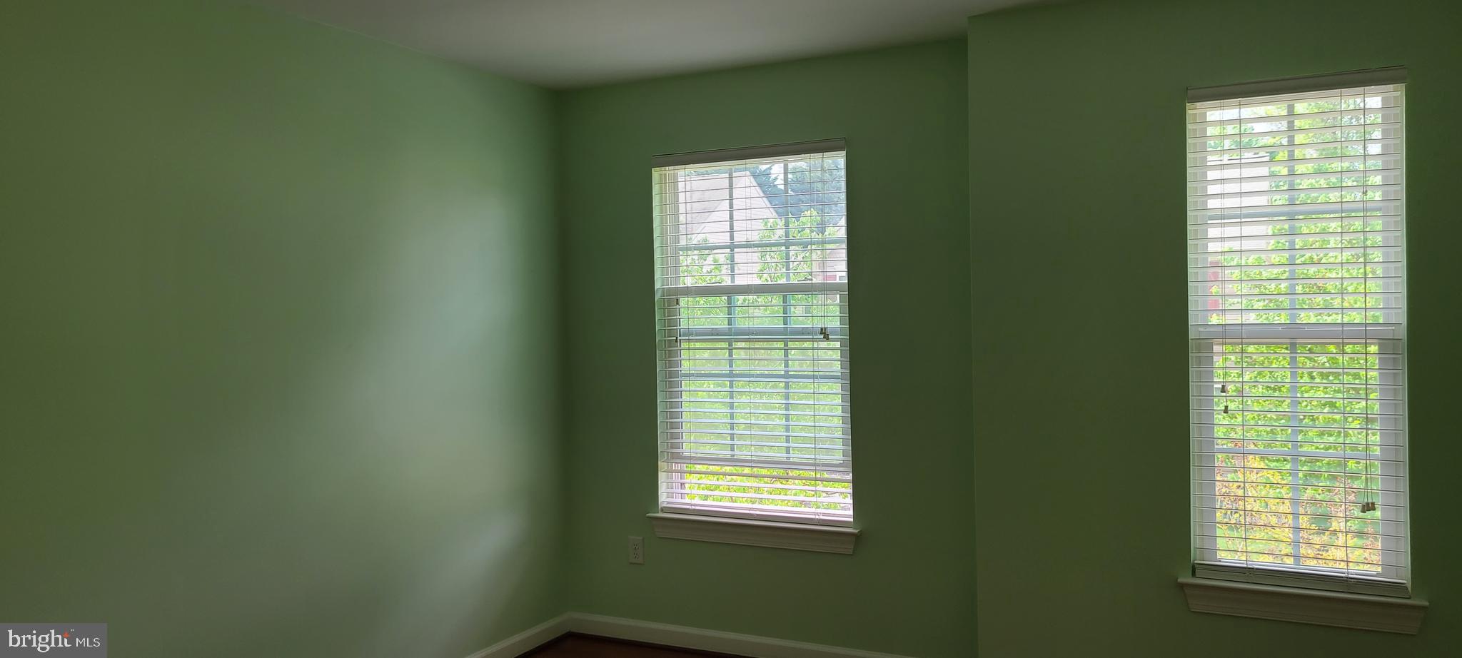 WORTHINGTON FIELDS - Residential Lease