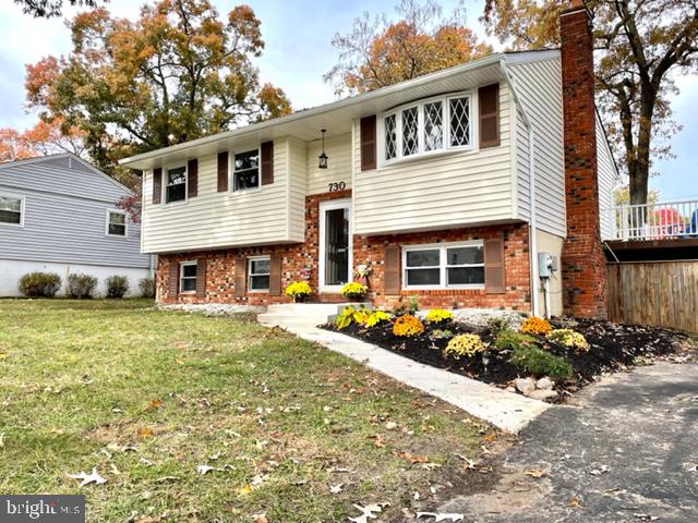 JUST UNPACK AND ENJOY THE HOLIDAYS in this Newly RENOVATED Home! Beautiful Curb Appeal is on display on this Corner Lot, with BRAND NEW Siding, Gutters and Brand New Architectural Shingled Roof. New Flooring, Carpeting, Paint, Sliding Glass Door, Updated Bathroom, HVAC (2016), HWH (2019) and More! Hosting 3 Upper Level Bedroom's, with the Largest having its own Half Bath and PRIVATE SUNROOM, it also exits to the outside deck- Wow!
The Living Room features a Bay Window and Custom Crown Moldings. The Kitchen is light and bright with Newer Appliances and a Brand New Countertop! French Doors lead to the large deck, overlooking the fully fenced yard.
The Finished Lower Level features a Very Large 4th BR, and a cozy Family Room has a Wood Burning Stove! Exit from the lower level through the brand new sliders, and onto the Covered Patio then into the large yard. Convenient to Everything, this Pasadena Home is sure to check ALL your Boxes!