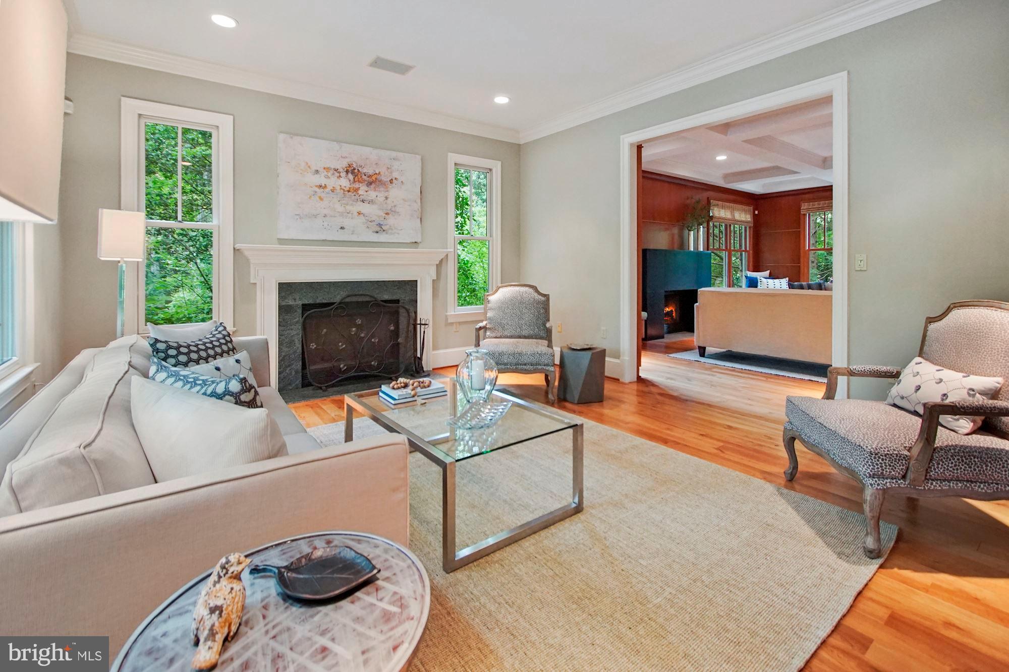 CHEVY CHASE - Residential