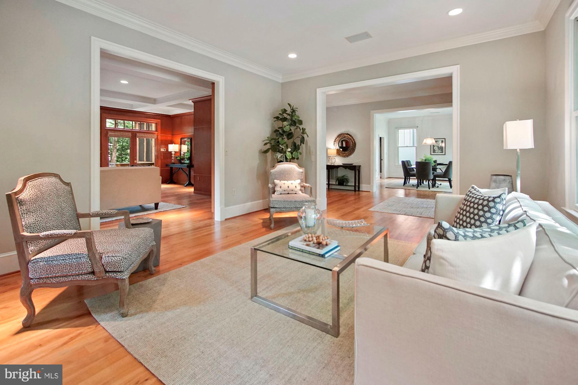 CHEVY CHASE - Residential