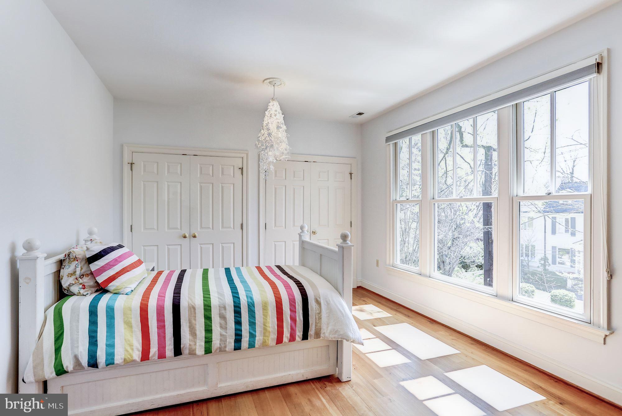 CHEVY CHASE - Residential