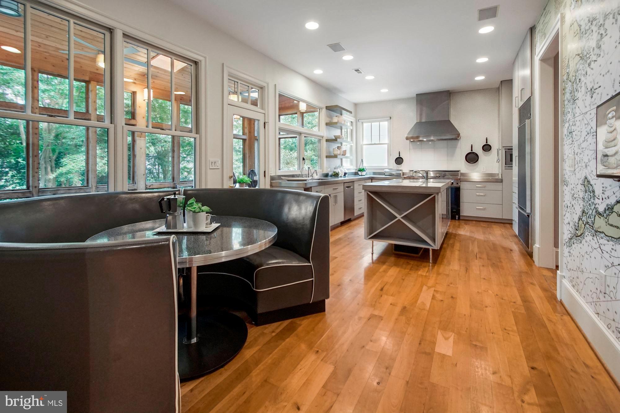 CHEVY CHASE - Residential