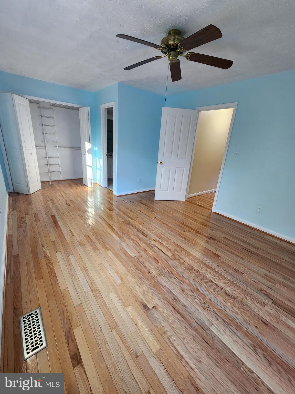 BOWLING BROOK FARMS - Residential