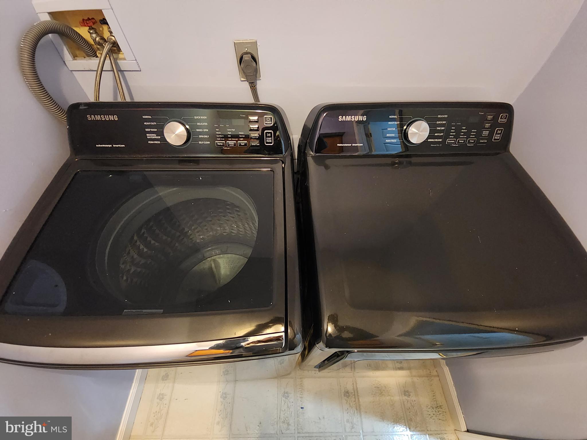 BOWLING BROOK FARMS - Residential