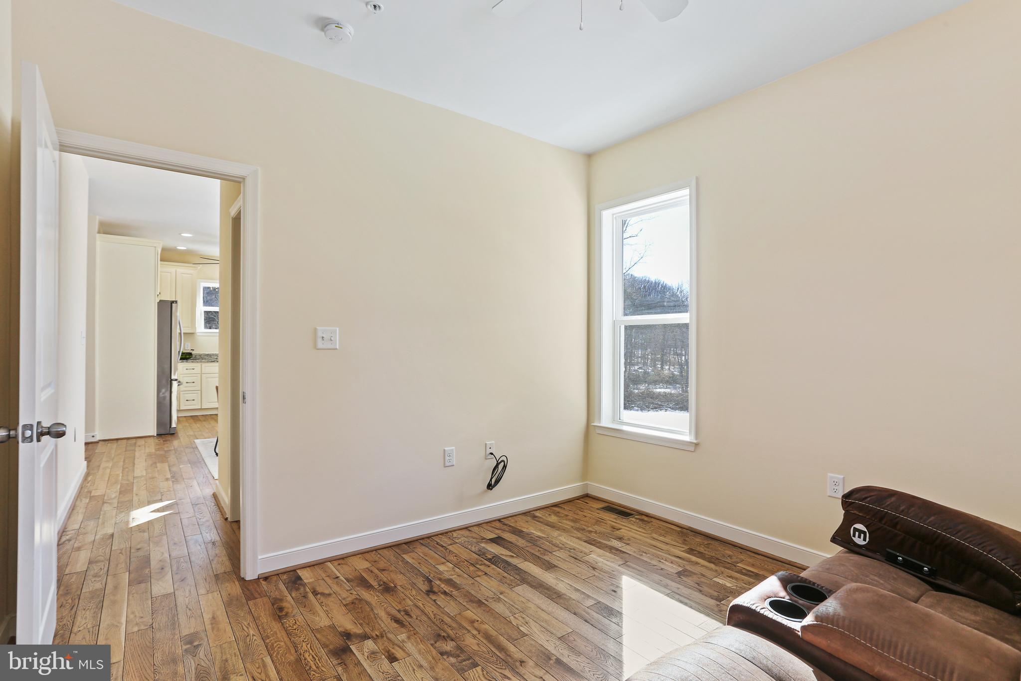 GLEN ARM - Residential