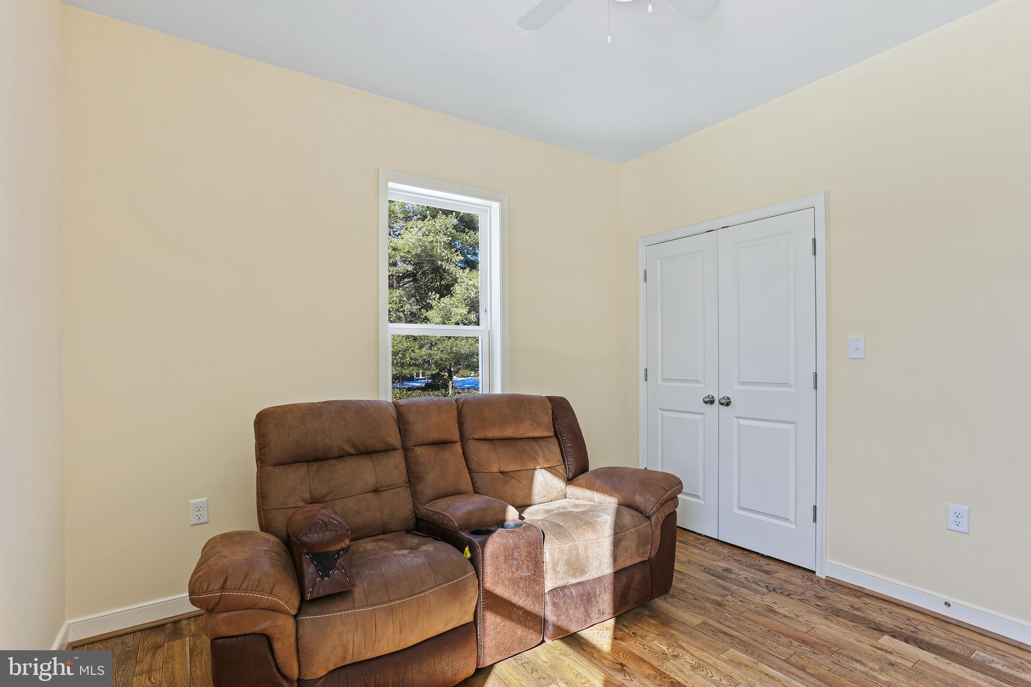 GLEN ARM - Residential