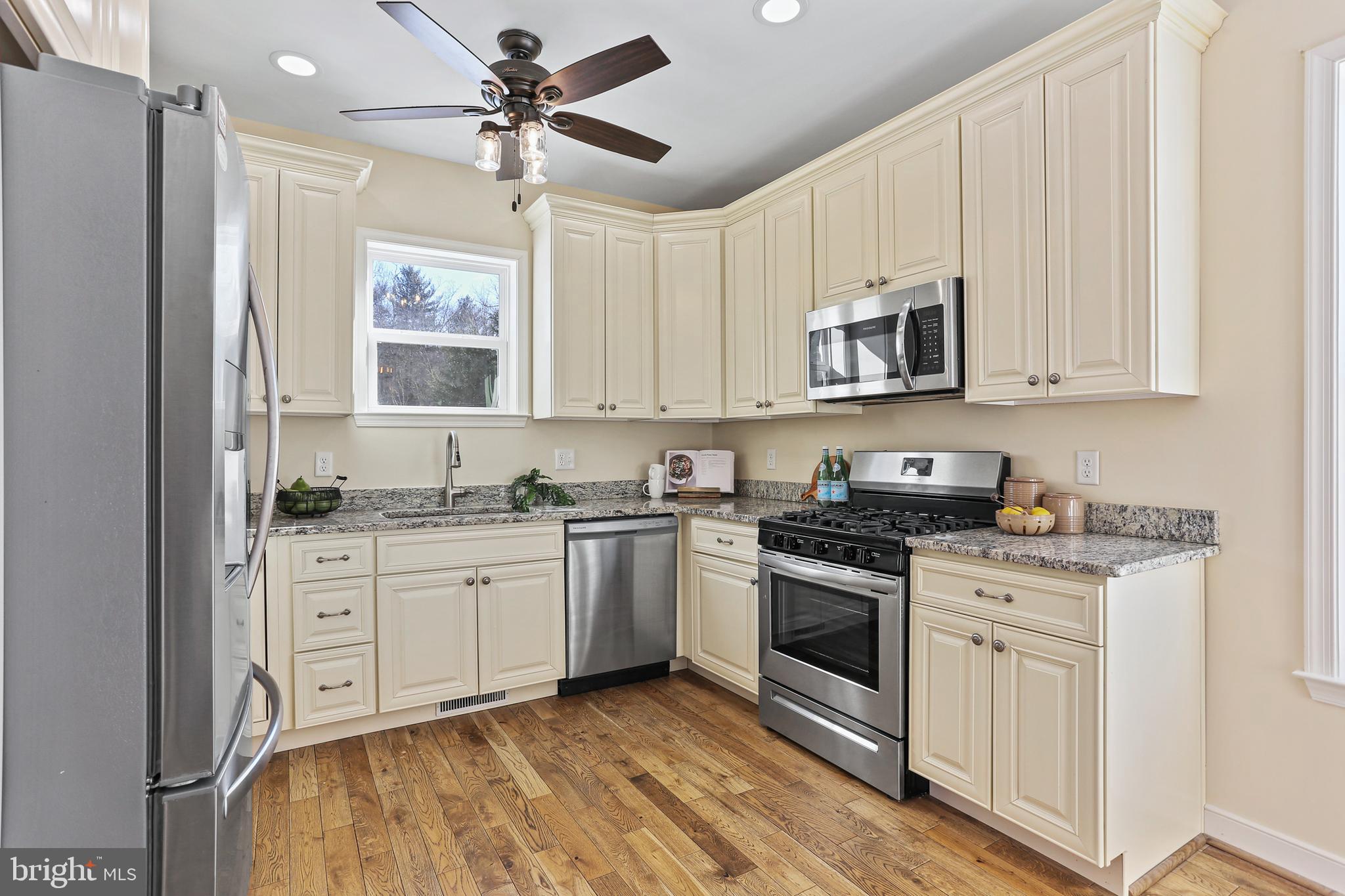 GLEN ARM - Residential