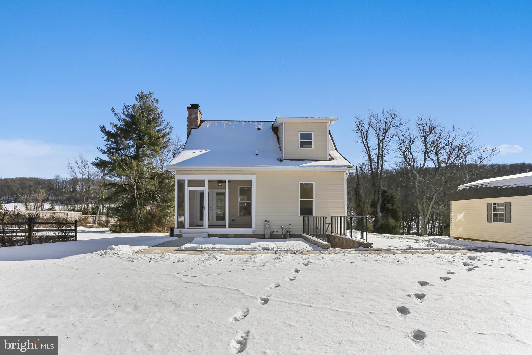 GLEN ARM - Residential