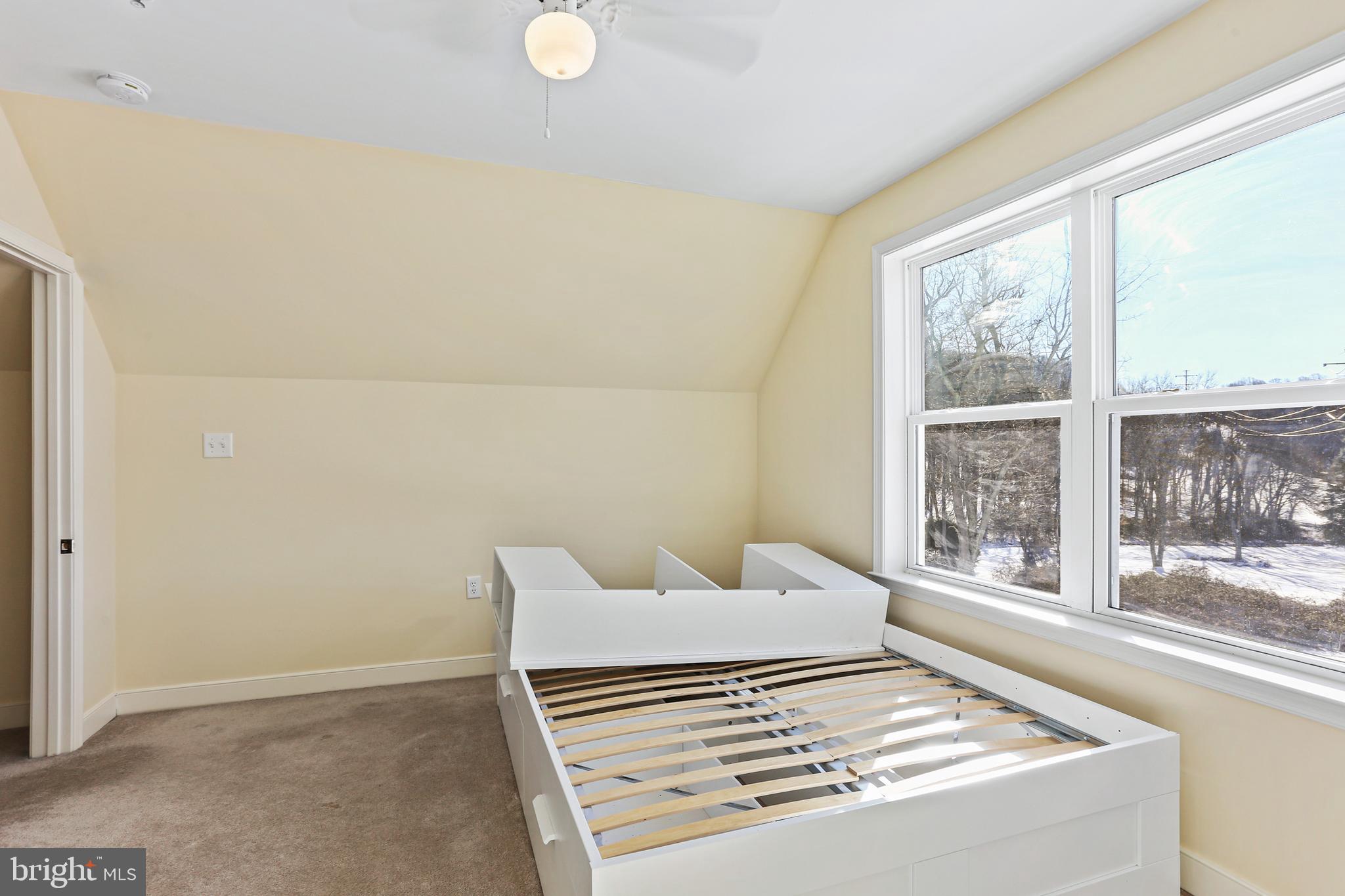 GLEN ARM - Residential