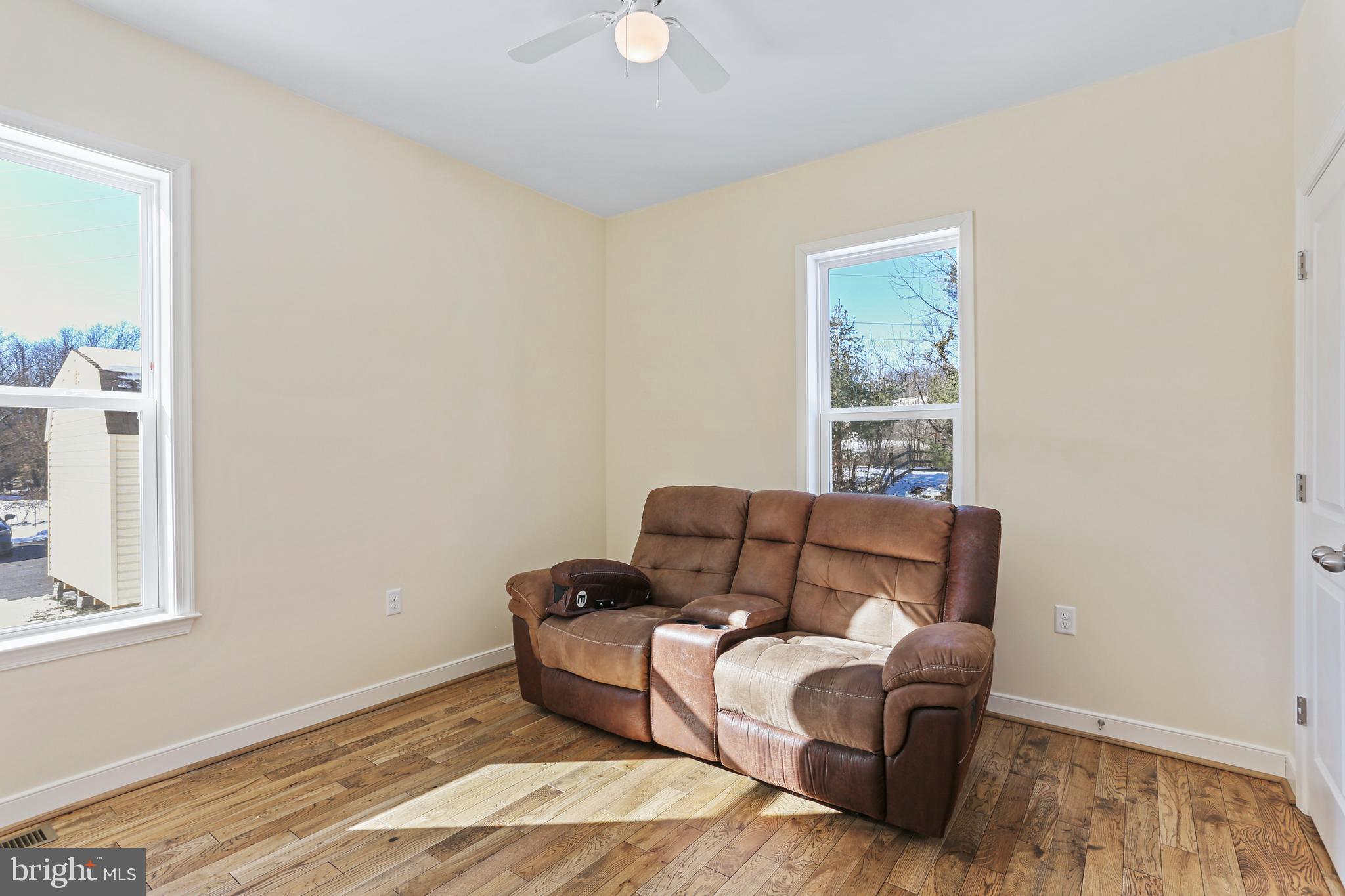 GLEN ARM - Residential