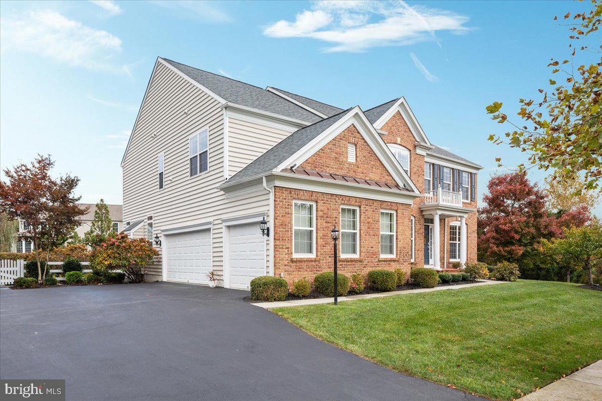 RED CEDAR SOUTH VILLAGE - Residential