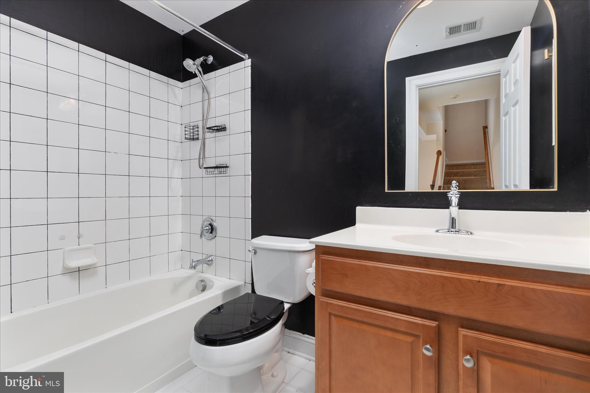 RED CEDAR SOUTH VILLAGE - Residential