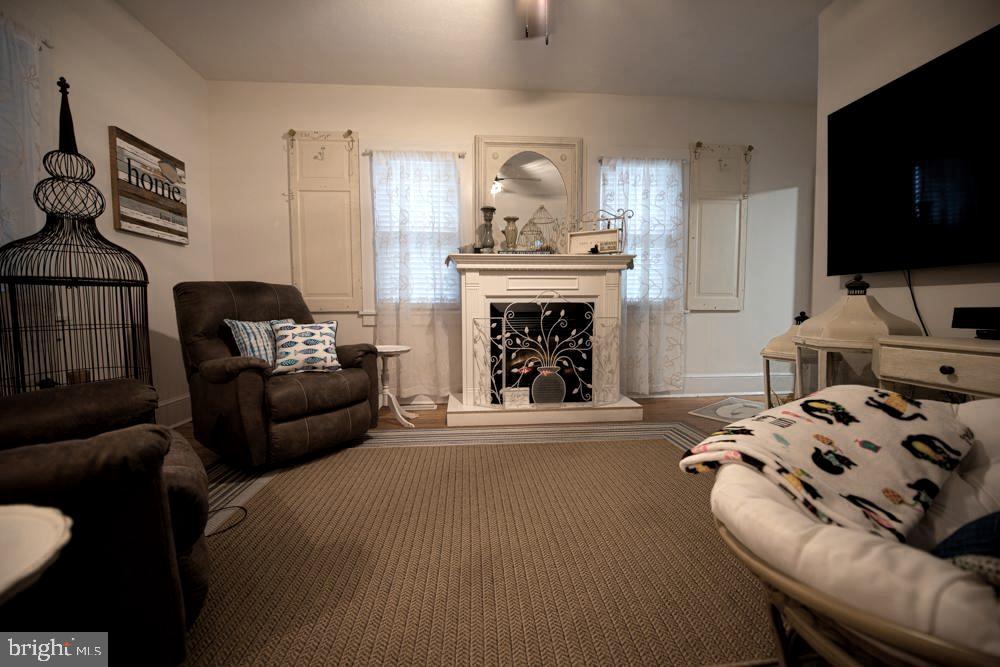 TOWN OF COLONIAL BEACH - Residential