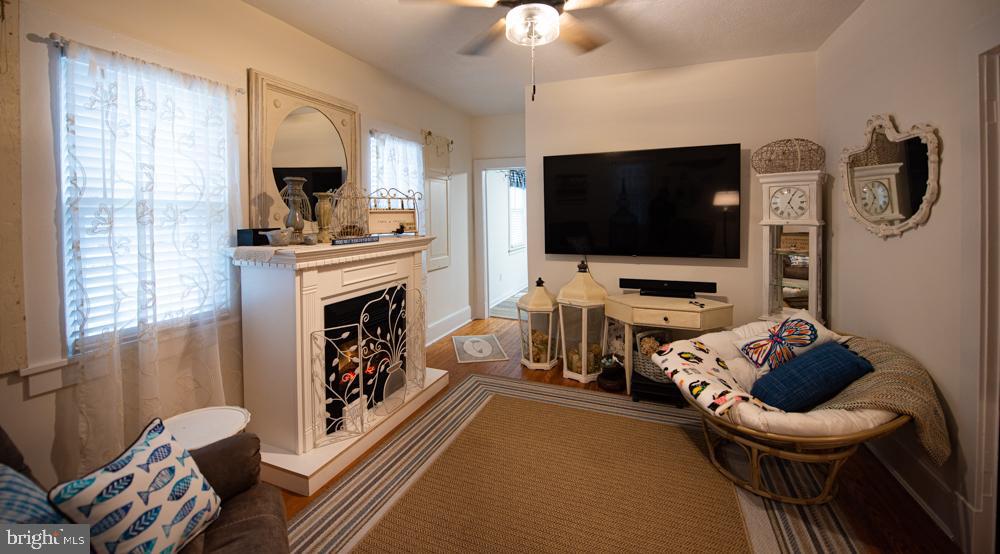 TOWN OF COLONIAL BEACH - Residential