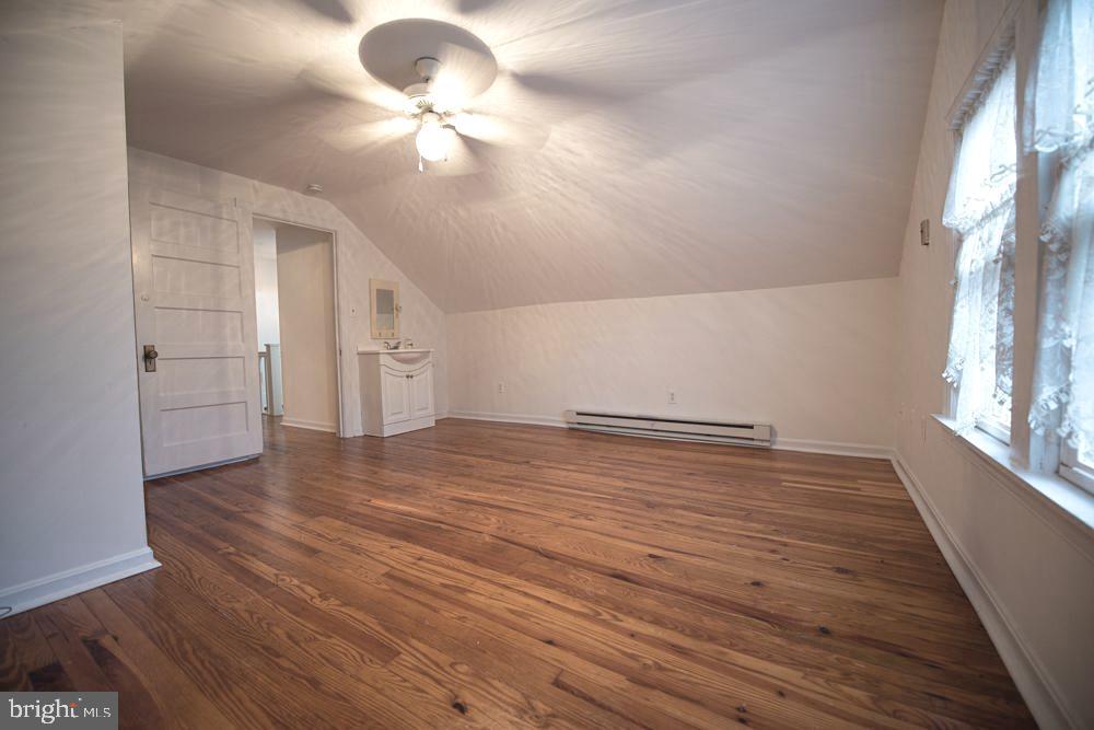 TOWN OF COLONIAL BEACH - Residential