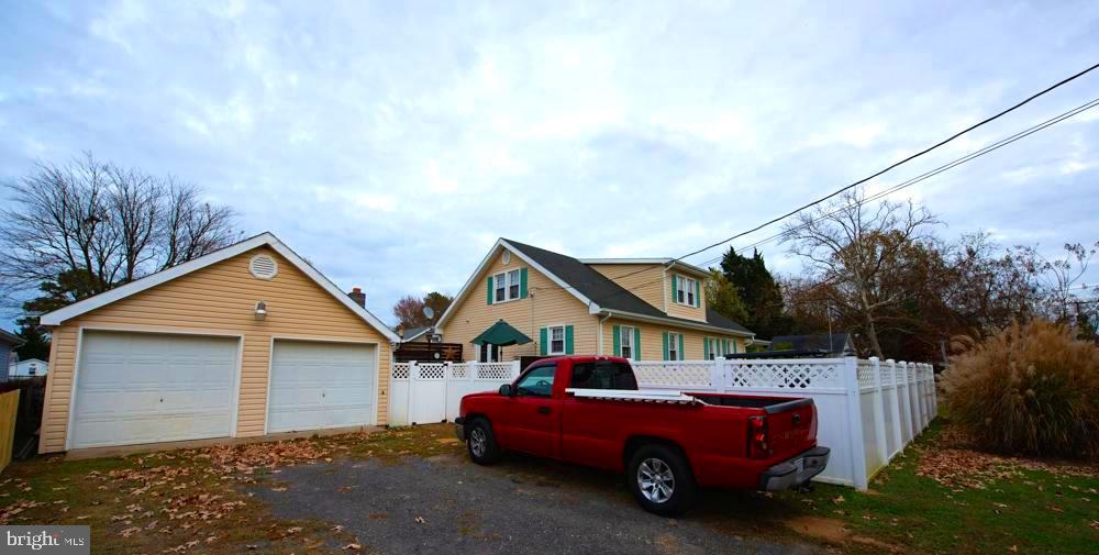 TOWN OF COLONIAL BEACH - Residential