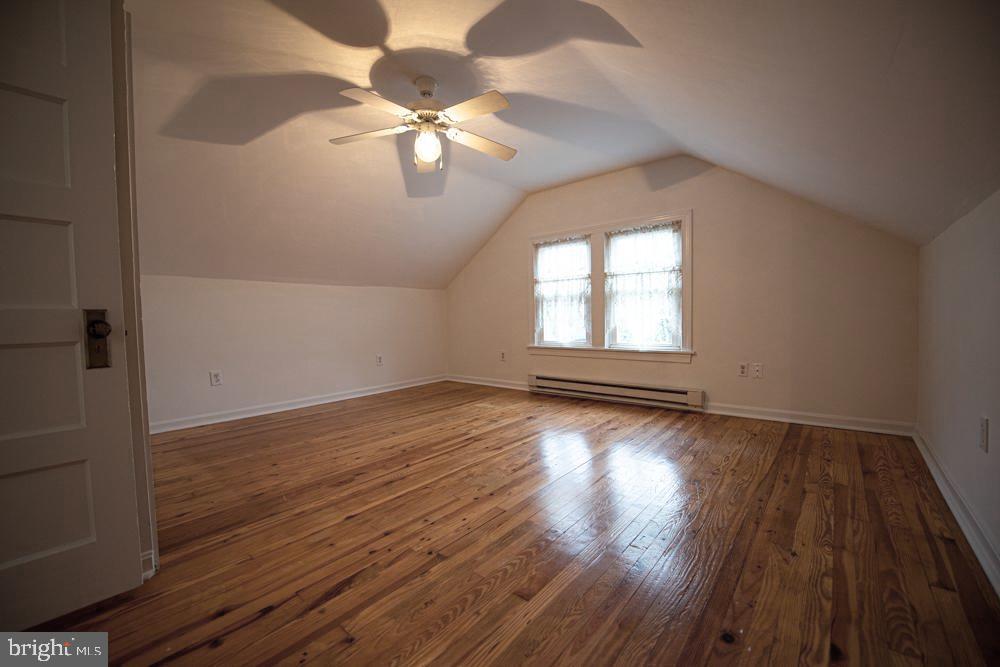 TOWN OF COLONIAL BEACH - Residential