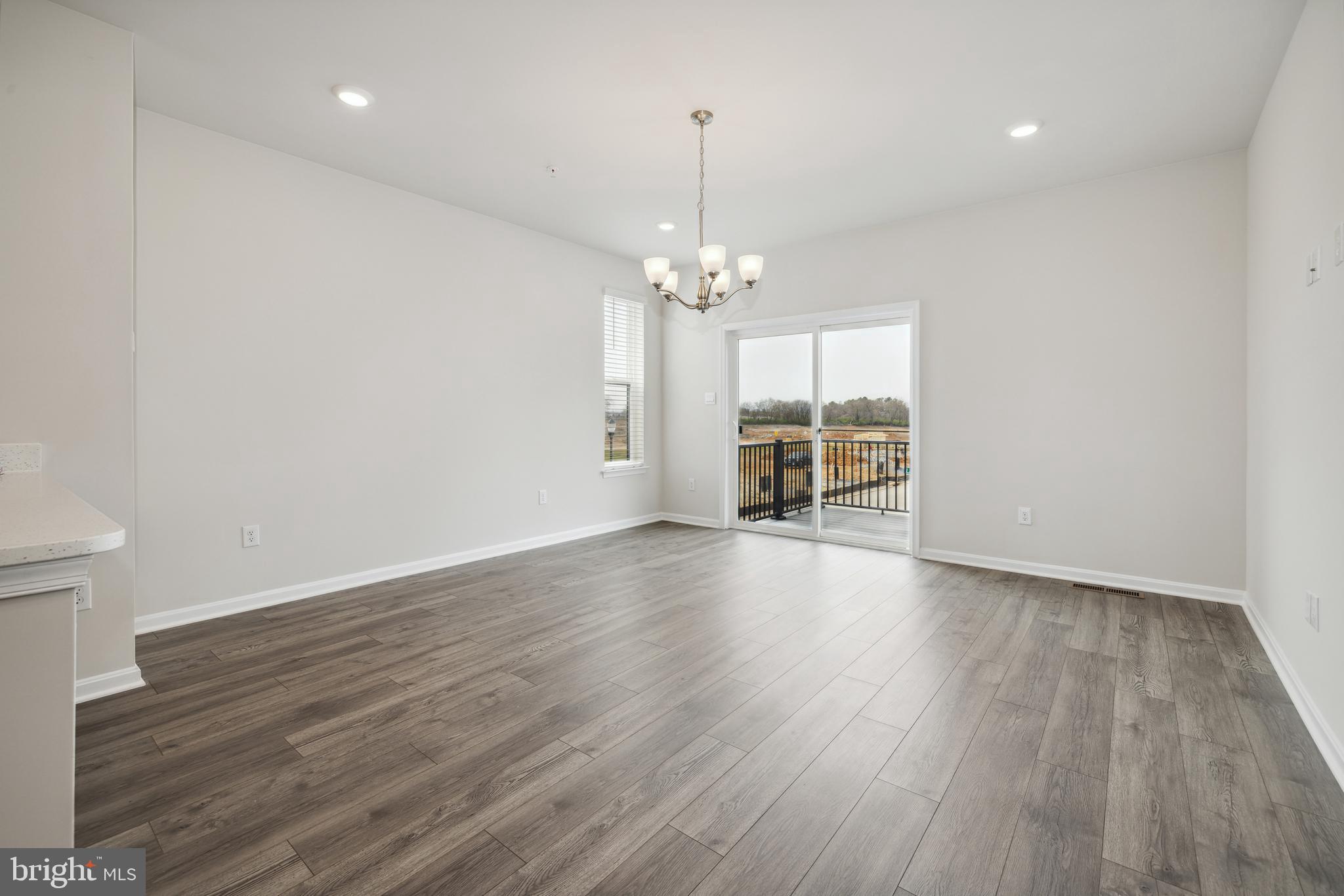 RENN QUARTER - Residential Lease