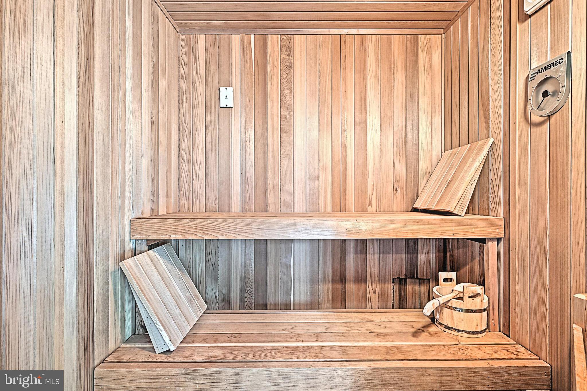 HERITAGE HILLS - Residential