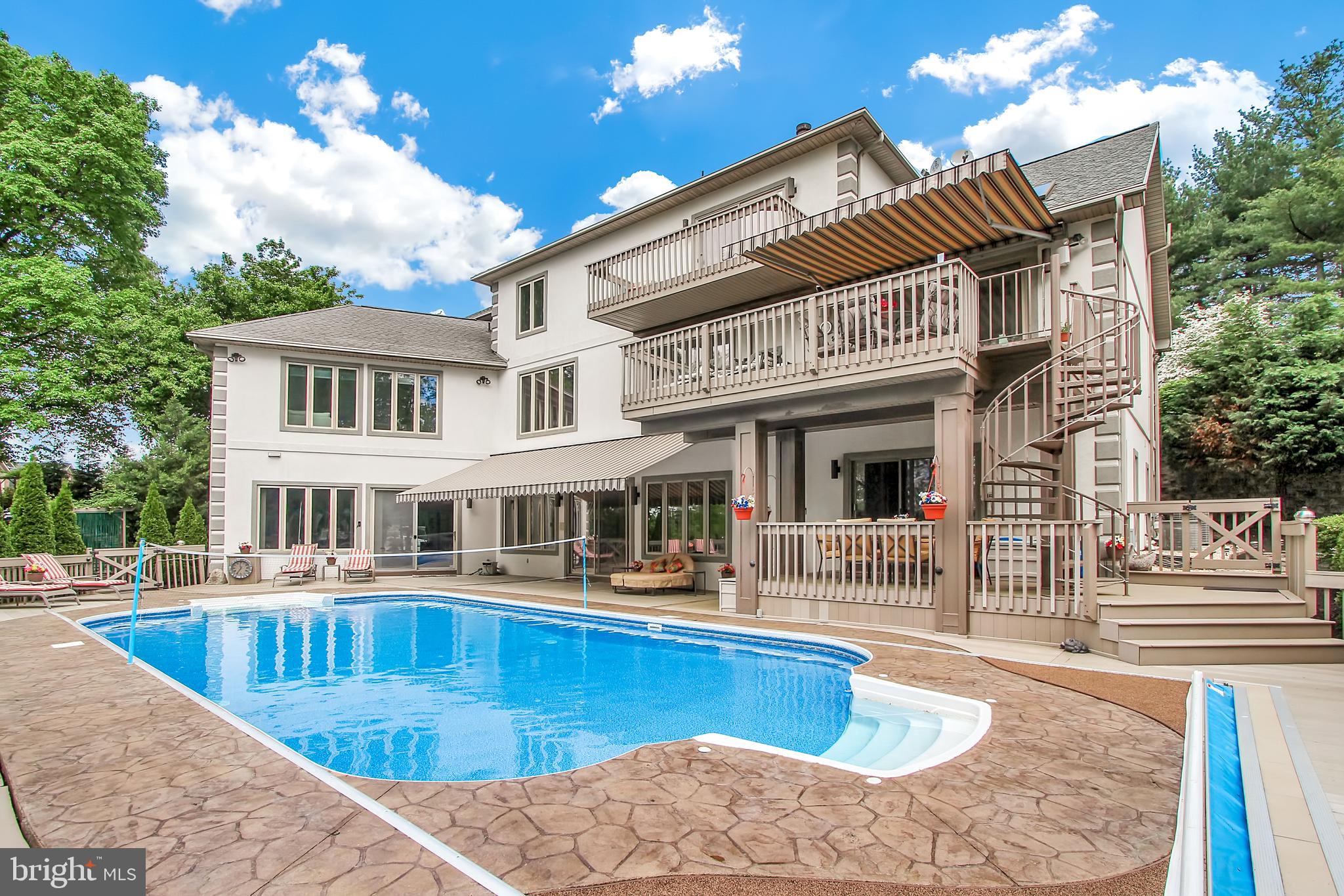 HERITAGE HILLS - Residential