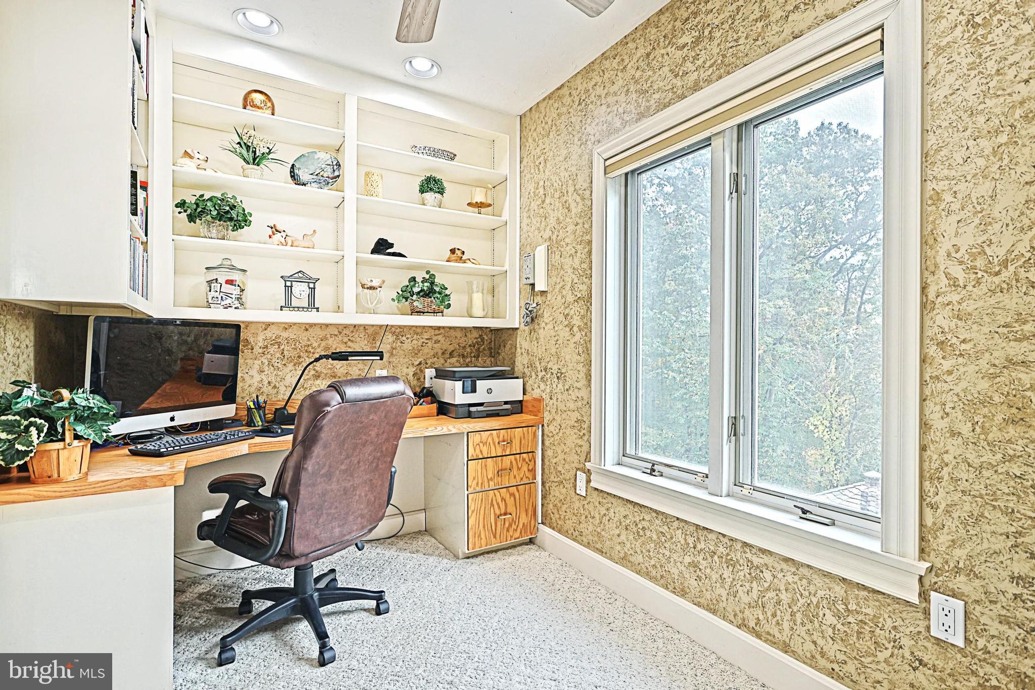 HERITAGE HILLS - Residential