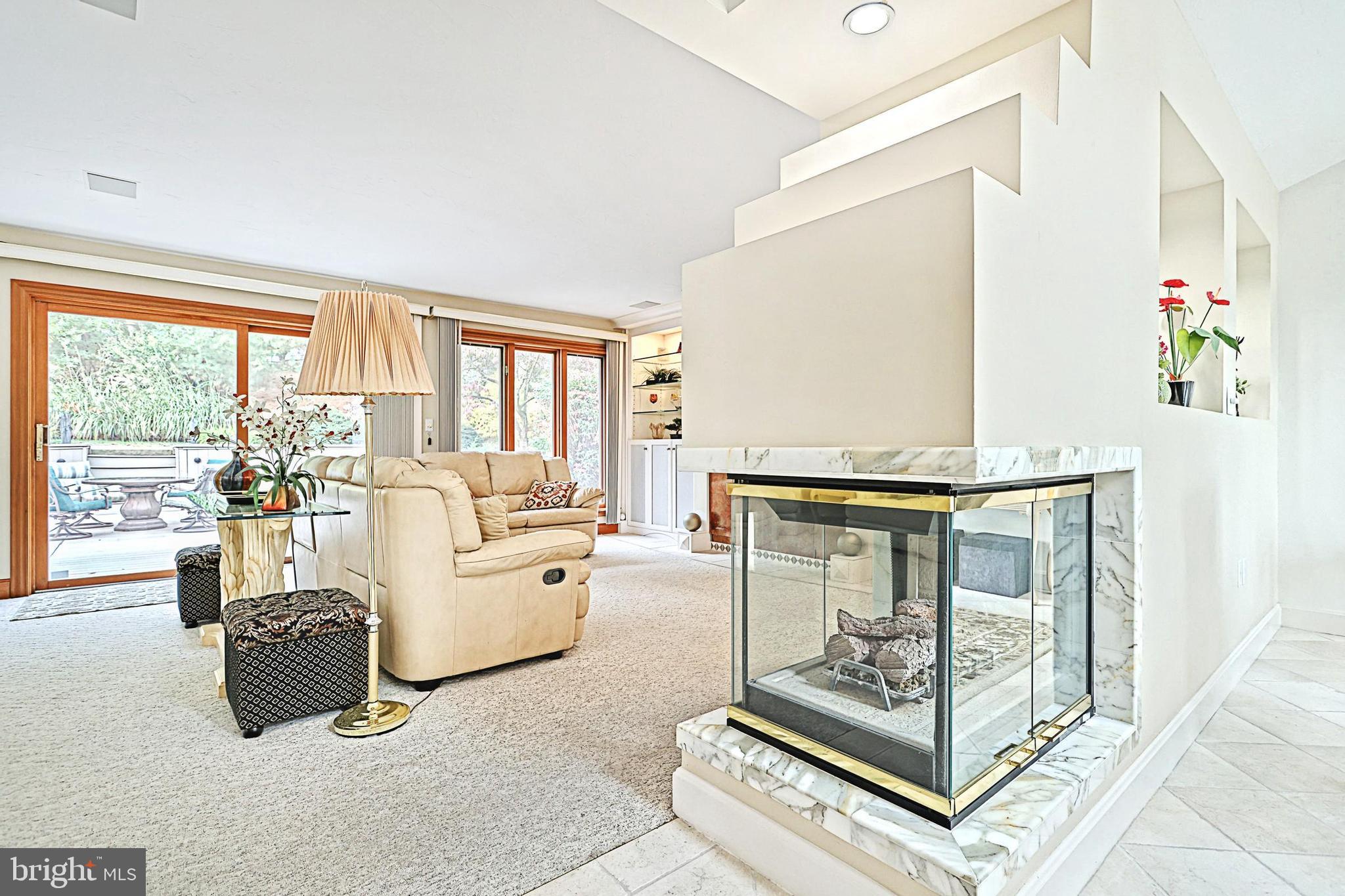 HERITAGE HILLS - Residential