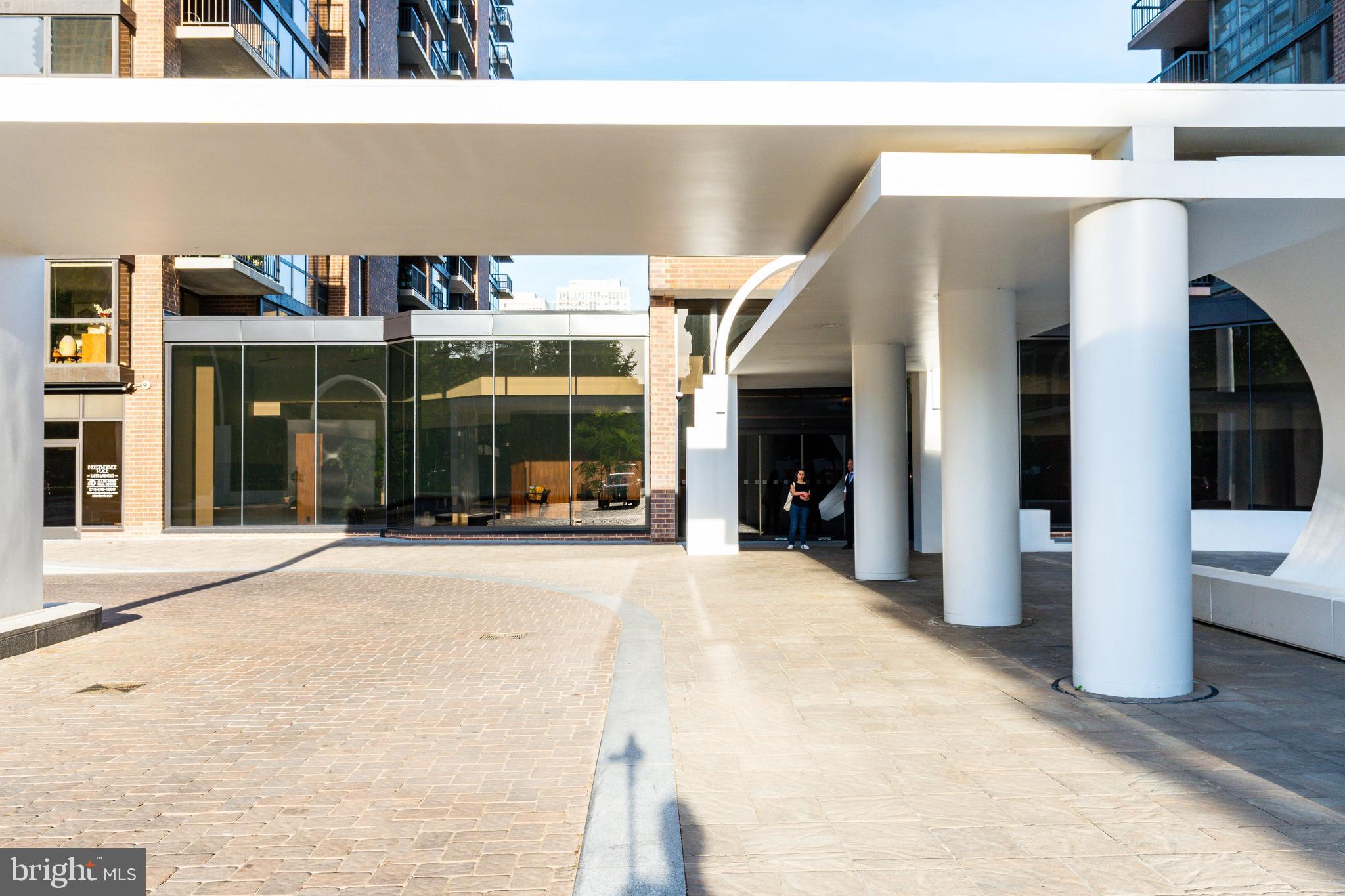 SOCIETY HILL - Residential