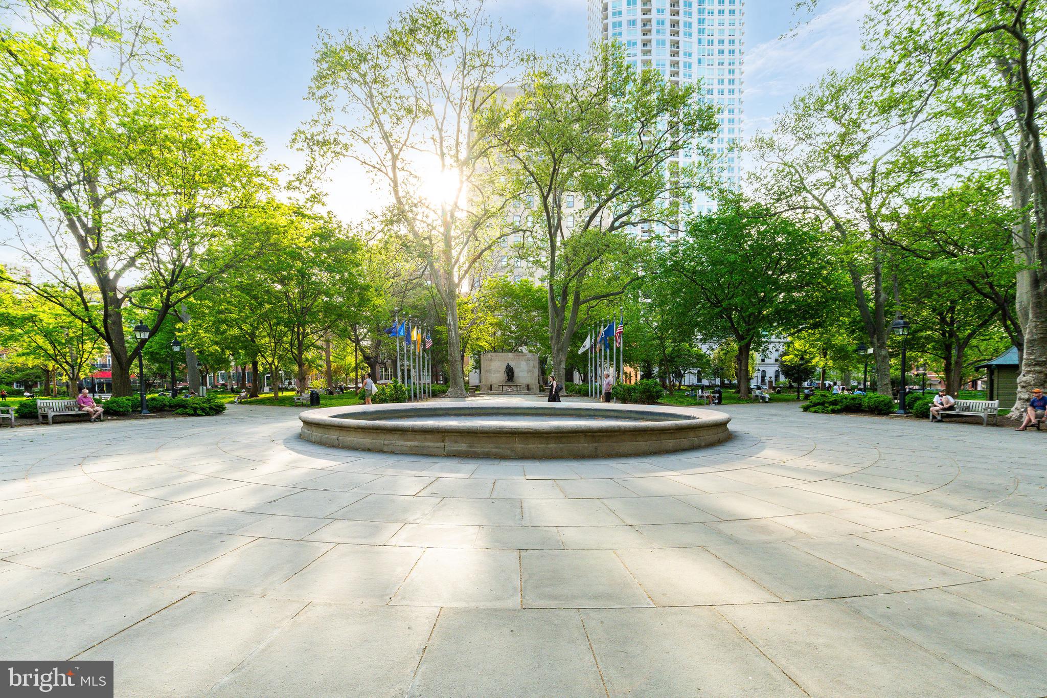 SOCIETY HILL - Residential