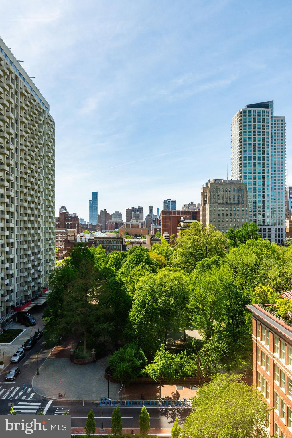 SOCIETY HILL - Residential