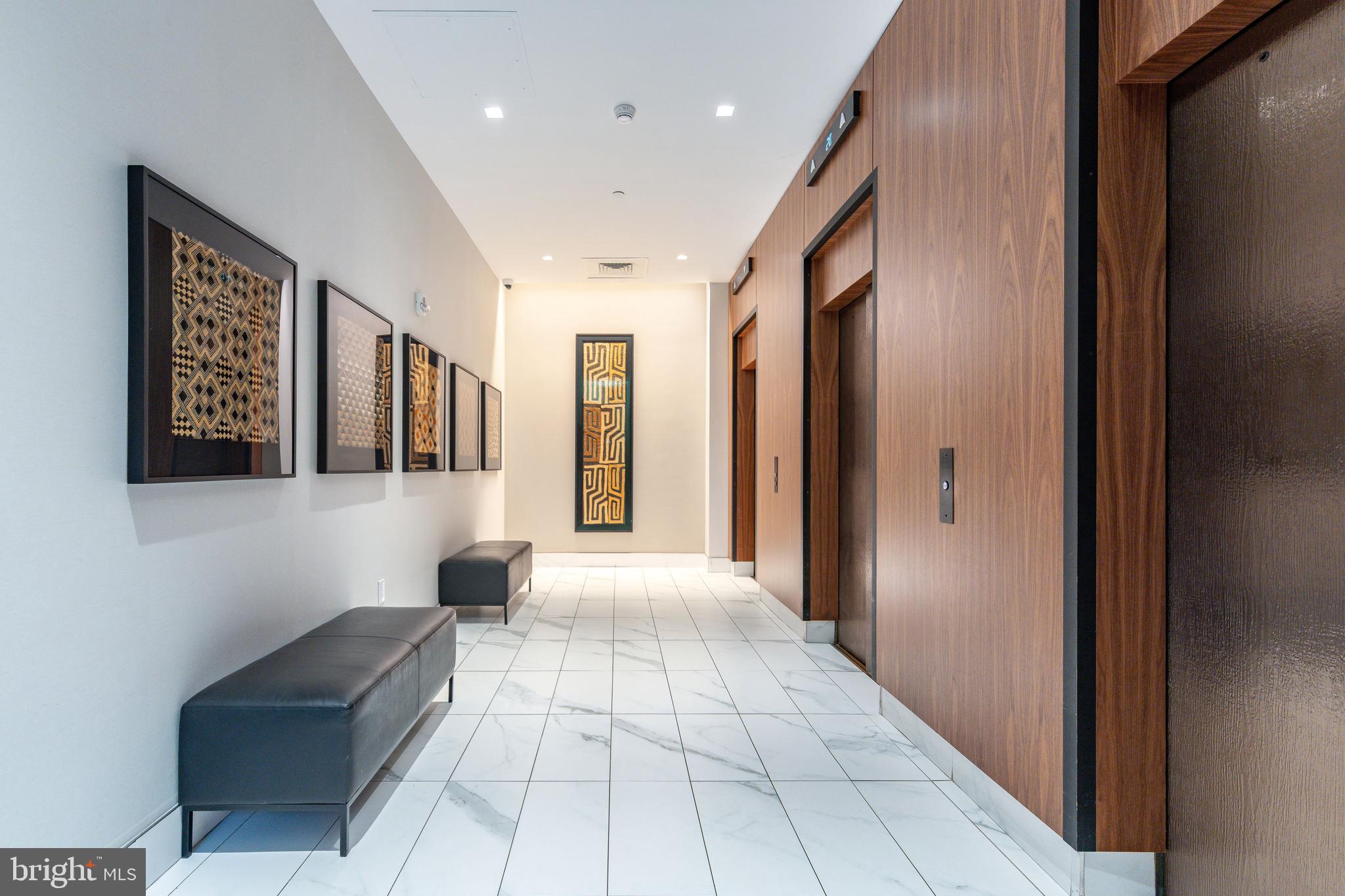 SOCIETY HILL - Residential