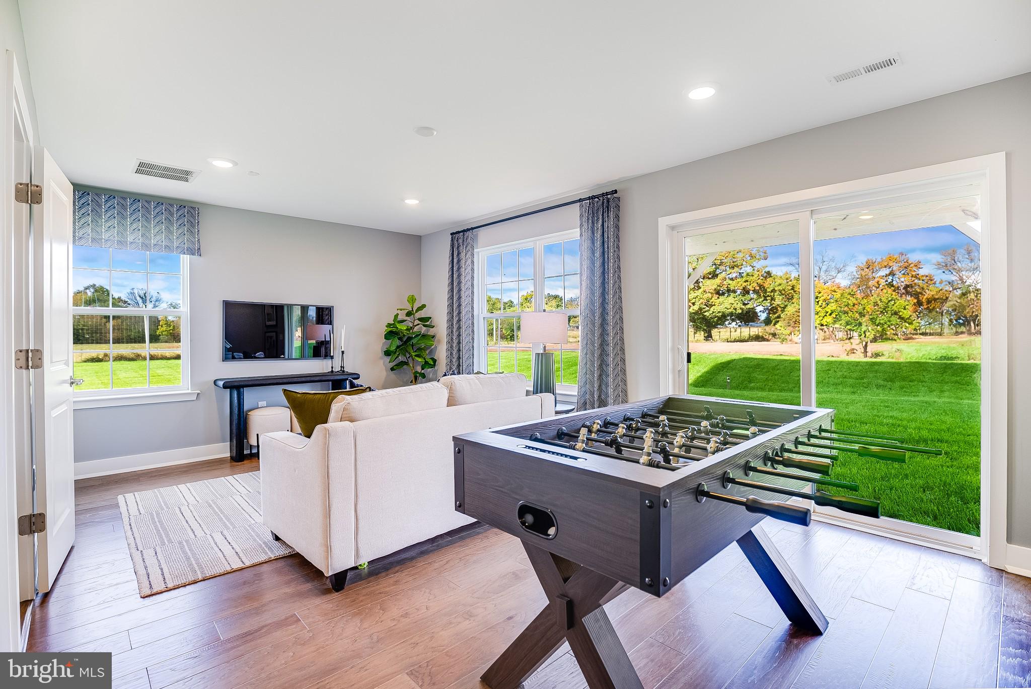 COLLECTION AT HOPEWELL - Residential