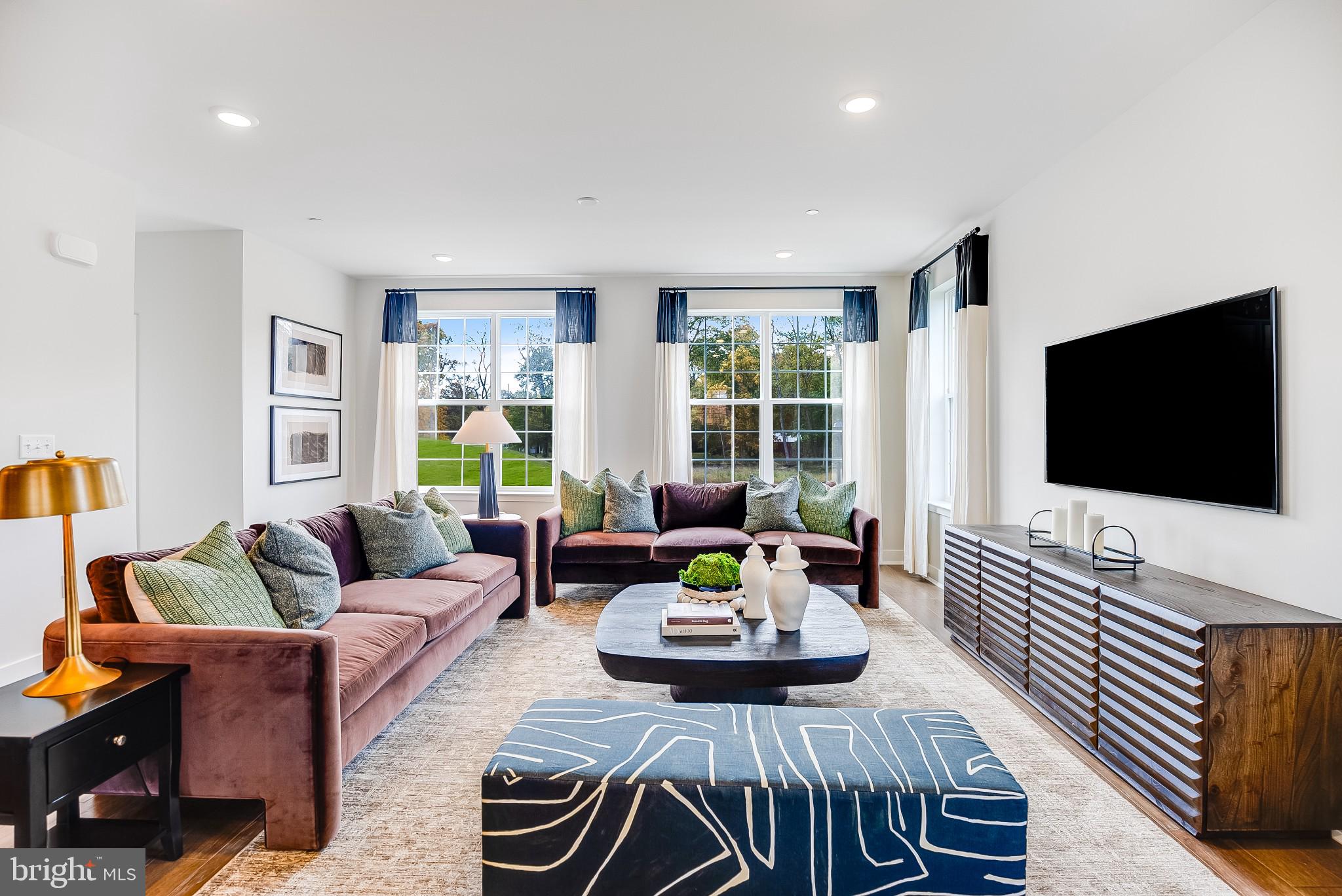 COLLECTION AT HOPEWELL - Residential