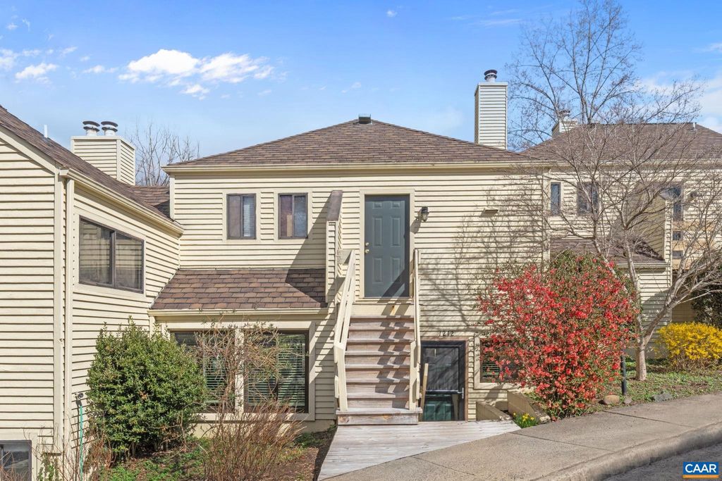 Photo of 1212 Chatham Rdg Rdg, CHARLOTTESVILLE, VA 22901 (MLS # 675505)