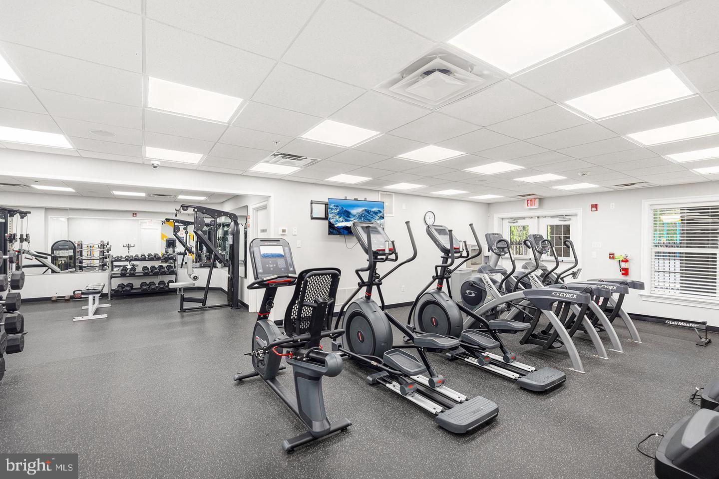 WHITELAND WOODS - Residential Lease