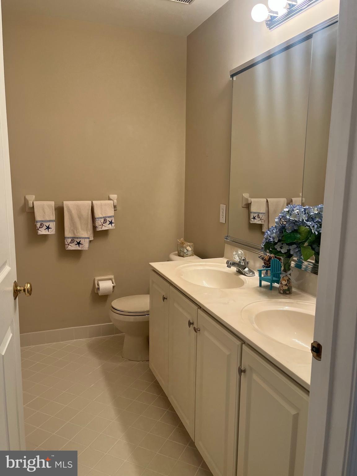 WHITELAND WOODS - Residential Lease